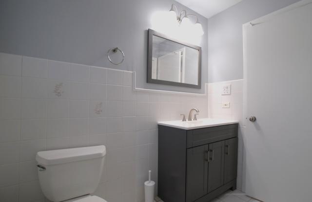 7805 Cronin Ave photos photos