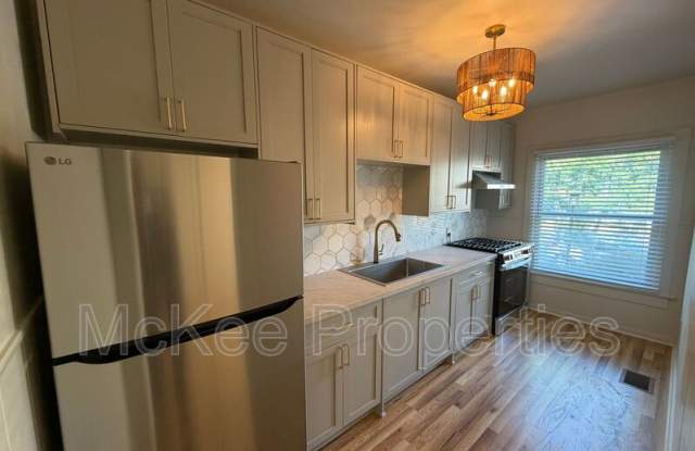 2142 First Avenue photos photos