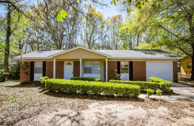 Spacious brick home off of South Monroe Gallery 1