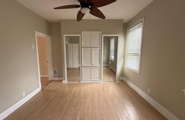 4216 WYALUSING Avenue Gallery 4