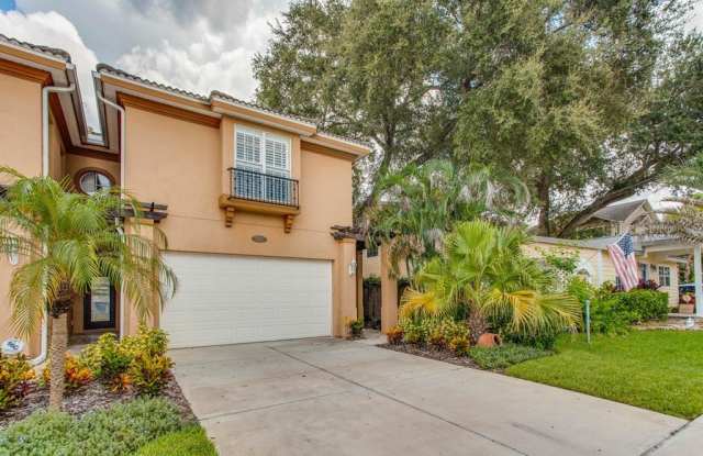 3211 W TACON STREET - 3211 West Tacon Street, Tampa, FL 33629