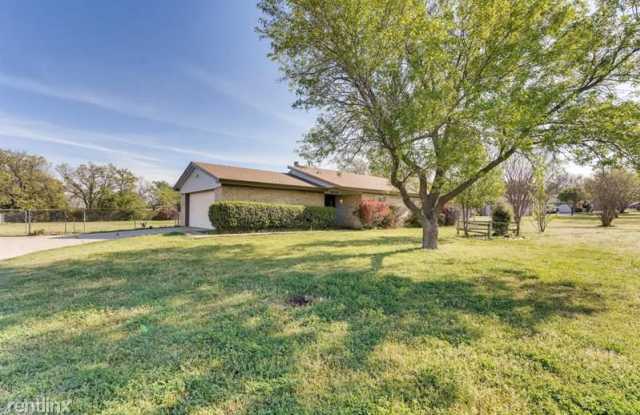 1909 Cindy Ct - 1909 Cindy Court, Burleson, TX 76028
