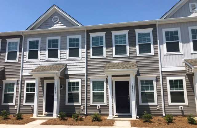 BEAUTIFUL 2 Bedroom Townhome in MIDLAND photos photos