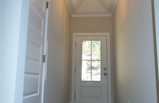 5485 Park Side Road Gallery 3