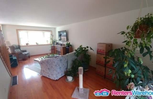 1308 Lambert Cir Gallery 2