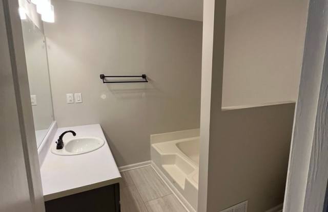 355 The Plaza - Available April 2027! Gallery 4