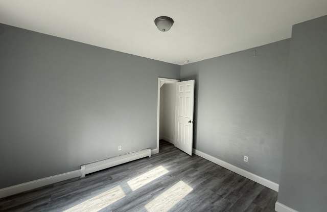 76 Division St Gallery 2