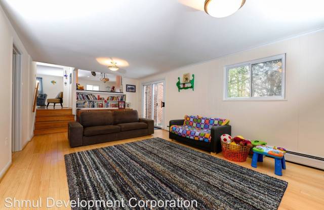 10117 Ashburton Ln Gallery 3