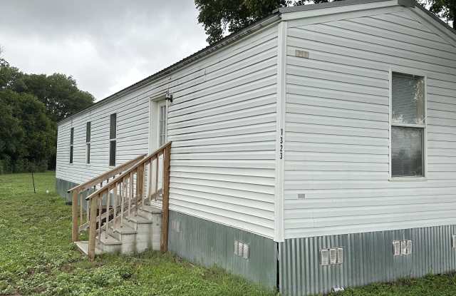 1323 Harris Hill Road Gallery 2