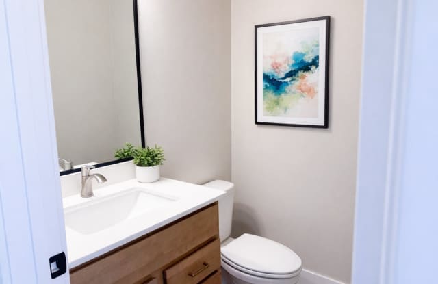 Brand New Three Bedroom Ames Townhome with first month free! Gallery 4