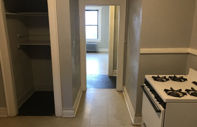 374 Hillside Avenue - 374 Hillside Ave, Newark, NJ 07112