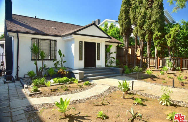 835 N Ogden Dr photos photos