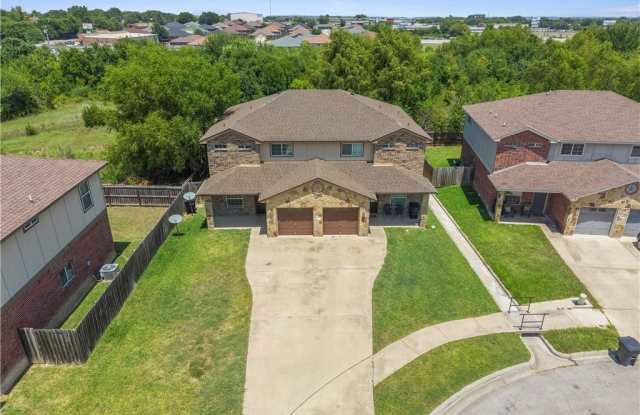 1105 Grace Point Drive Gallery 1