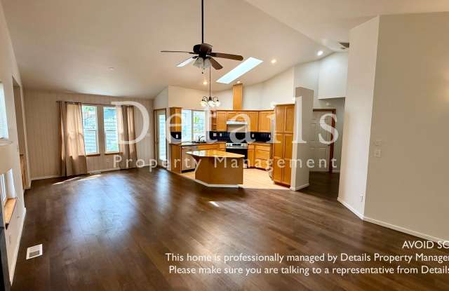 **APPLICATIONS PENDING** Nice Open Rambler in Secluded Central Kitsap Location Gallery 3