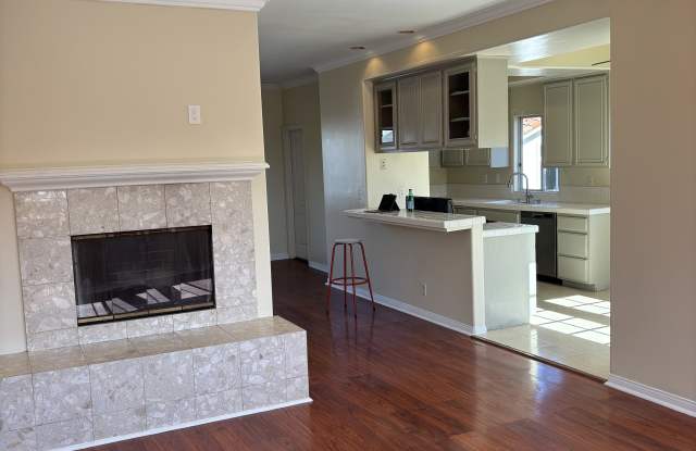 212 North Catalina Avenue photos photos