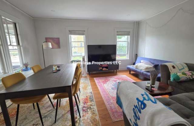 35 Saint Clements Rd. Gallery 2