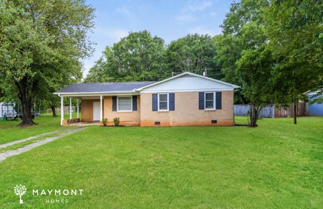 649 Woodmont Circle photos photos