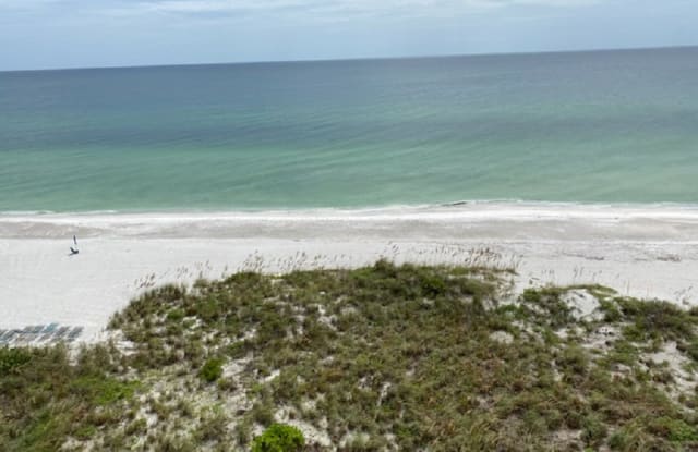 4401 Gulf Of Mexico Dr - 4401 Gulf of Mexico Drive, Longboat Key, FL 34228
