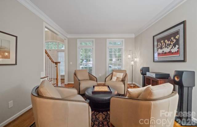12428 Willingdon Road Gallery 2