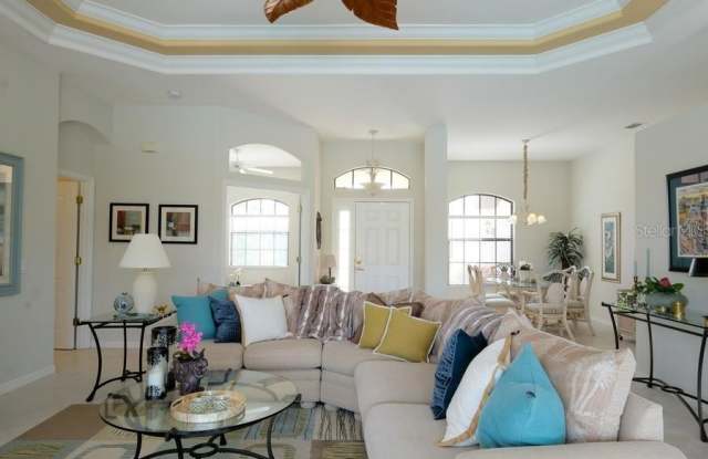 7396 FEATHER STONE Gallery 4