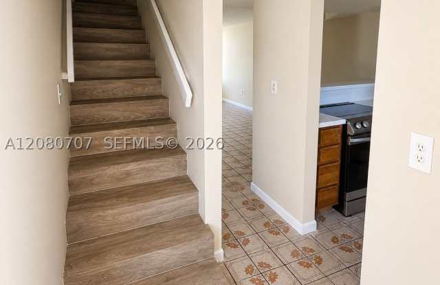20108 SW 123rd Dr Gallery 3