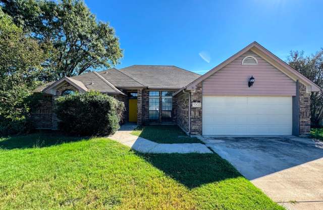 1002 Windy Hill Rd photos photos