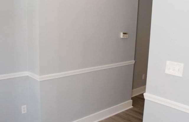 1527 W FAIRMOUNT AVENUE Gallery 4