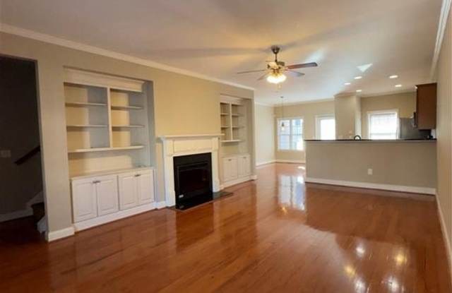 2976 Ashlyn Crest Court Gallery 4