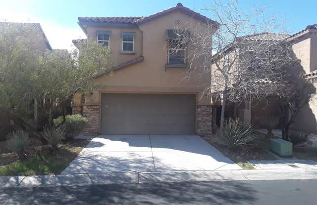 Mountains Edge with views!! photos photos