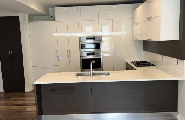 1420 W Fulton St Apt 2 photos photos