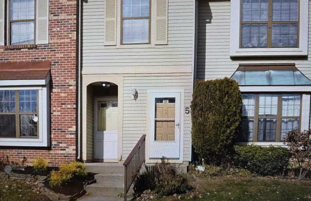 5 Claridge Court unit: 4 photos photos