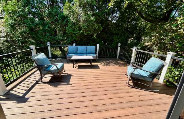 Beautiful Brighton Move-In Ready- Penfield Schools! Gallery 4