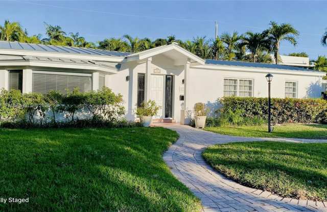 255 Ridgewood Rd - 255 Ridgewood Road, Key Biscayne, FL 33149