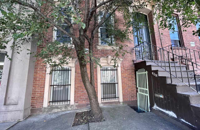 390 Clinton Ave unit: 1B - 390 Clinton Avenue, Albany, NY 12206