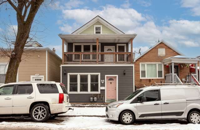 4610 S Marshfield Avenue unit: 2 photos photos