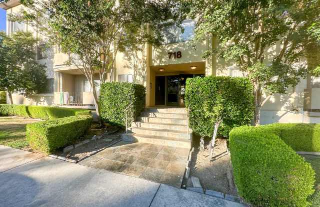 718 N Monterey St photos photos