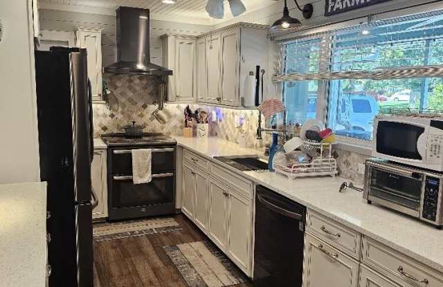 972 SE Preston Lane - 972 Southeast Preston Lane, Port St. Lucie, FL 34983