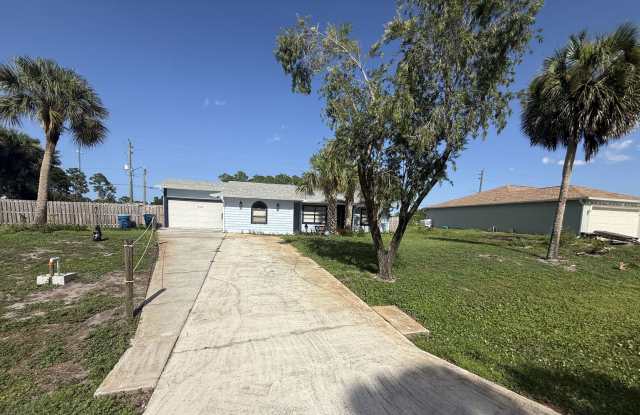 For Rent: Spacious 3BR/2BA Single-Family Home in SW Palm Bay on 0.67 Acre Lot photos photos For Rent: Spacious 3BR/2BA Single-Family Home in SW Palm Bay on 0.67 Acre Lot photos photos