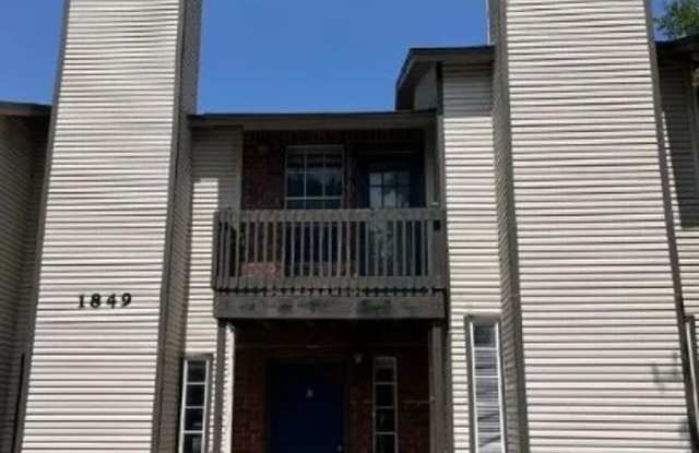 2bed/2.5 bath condo close to downtown - 1849 River Crossing Circle, Austin, TX 78741