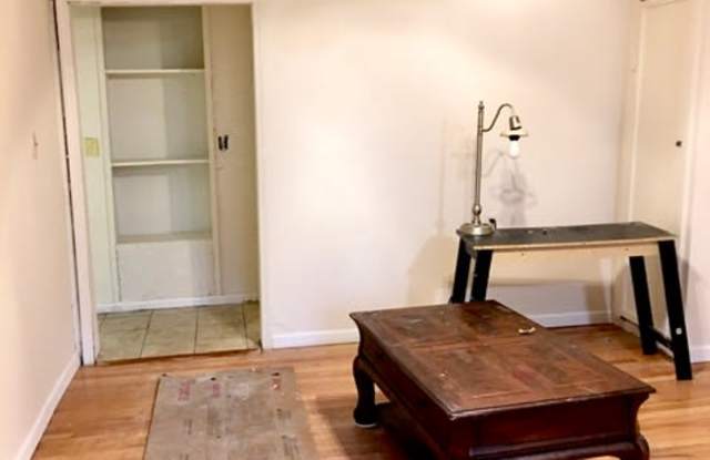 102 Plate Rd Gallery 4