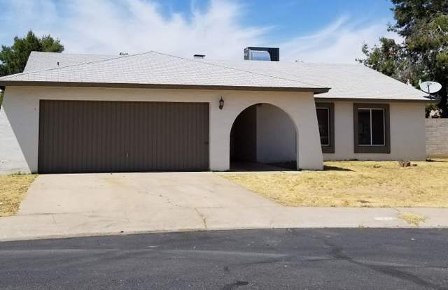 AFFORDABLE WESTSIDE HOME AVAILABLE! - 5218 North 71st Lane, Glendale, AZ 85303