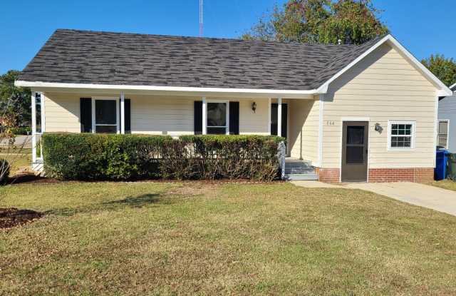Cute corner home for rent photos photos