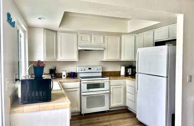 8482 Mariners Cove Drive Gallery 4