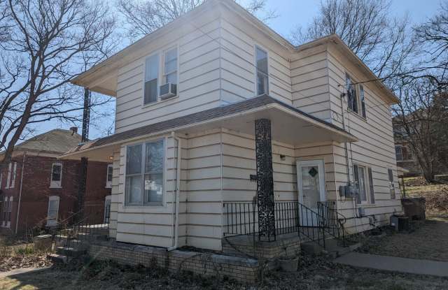 400 Atchison St photos photos