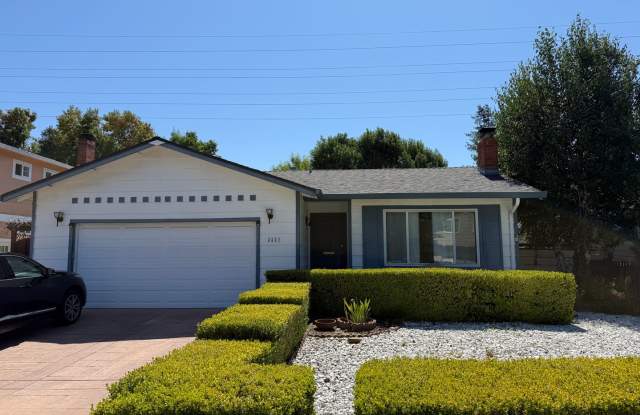 CAMBRIAN AREA - Beautifully Maintained 3-Bedroom Home with Spacious Backyard  Upgrades photos photos