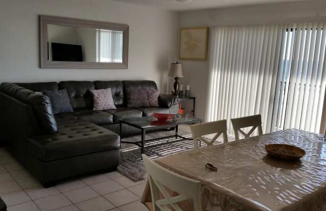 2700 Ocean Shore Boulevard Gallery 3