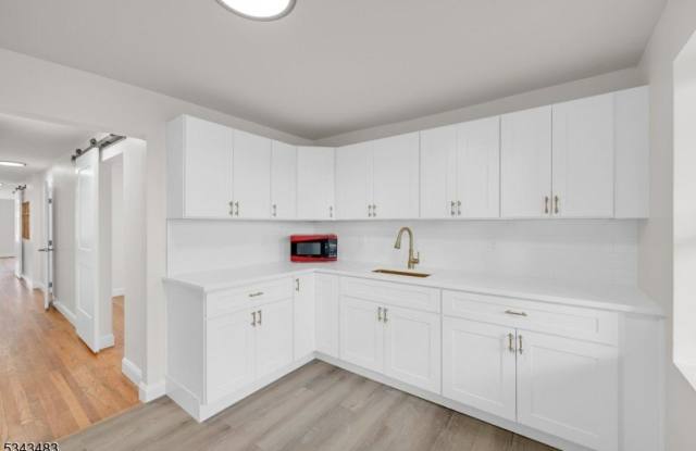 111 Spring St7moran - 111 Spring Street, Newton, NJ 07860 111 Spring St7moran - 111 Spring Street, Newton, NJ 07860