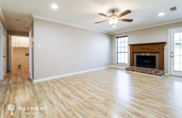 12271 Maryland Place Gallery 3