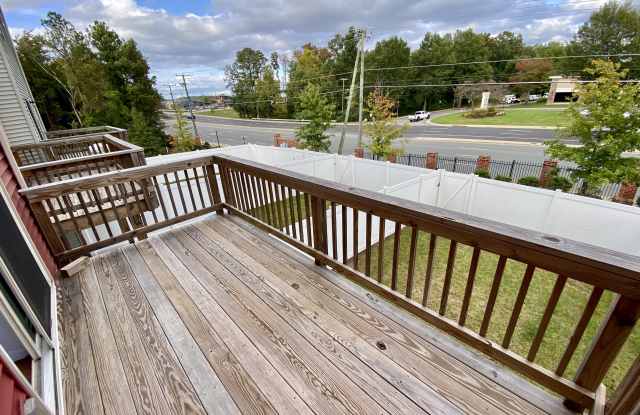 4105 New Hermitage Drive Gallery 4