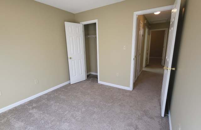2777 Virginia Woods Place Gallery 3
